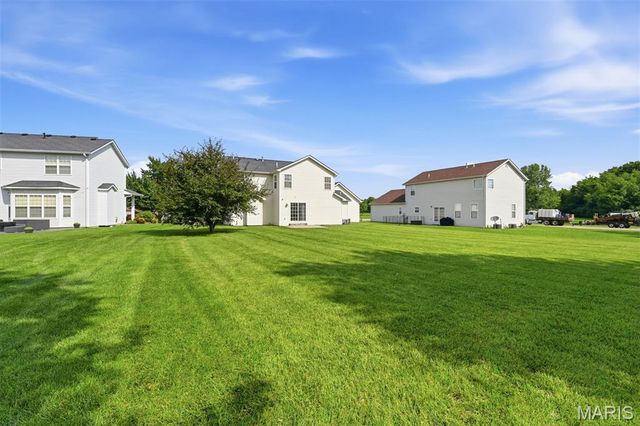 104 Angel Oak Court, Edwardsville, IL 62025