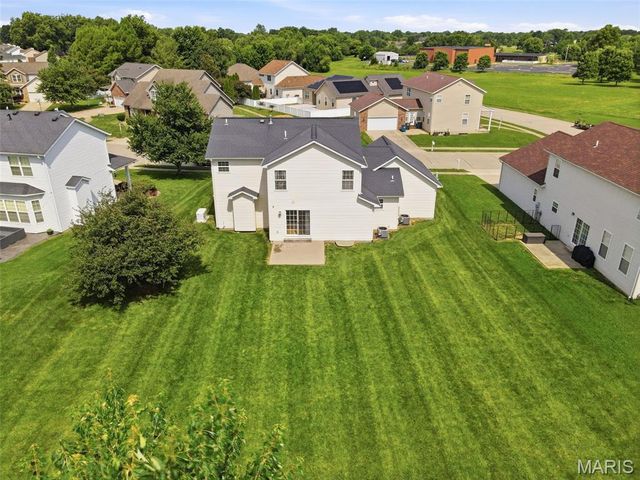 104 Angel Oak Court, Edwardsville, IL 62025