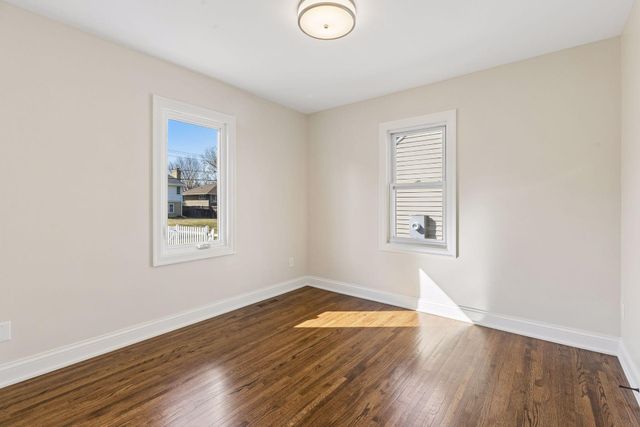 2520 Lynn Avenue S, Saint Louis Park, MN 55416