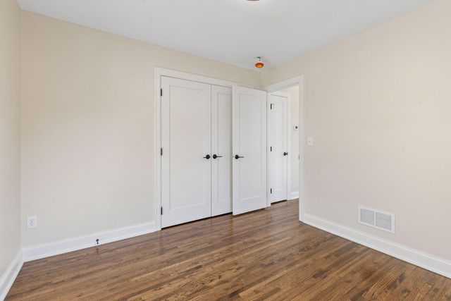 2520 Lynn Avenue S, Saint Louis Park, MN 55416