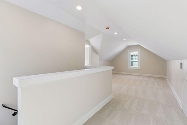 2520 Lynn Avenue S, Saint Louis Park, MN 55416