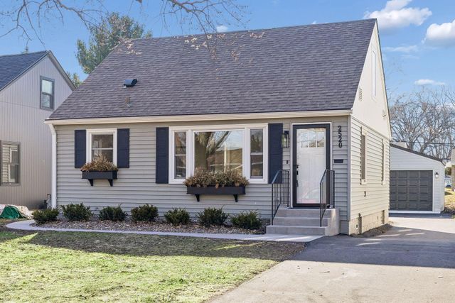 2520 Lynn Avenue S, Saint Louis Park, MN 55416