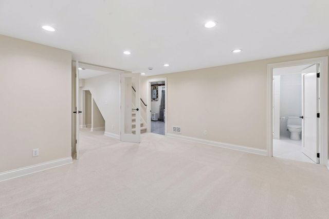 2520 Lynn Avenue S, Saint Louis Park, MN 55416