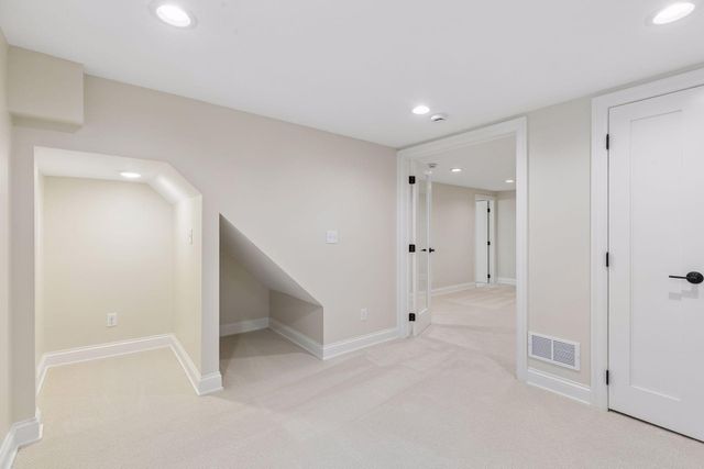 2520 Lynn Avenue S, Saint Louis Park, MN 55416