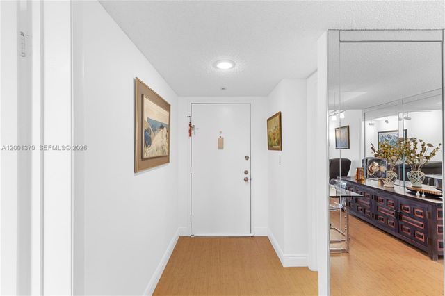 16251 Golf Club Rd 311, Weston, FL 33326