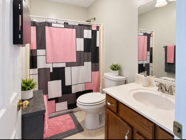 1327 Gip Manning Rd, Clarksville, TN 37042