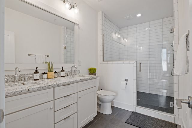 2001 Convent Pl Apt 5, Nashville, TN 37212