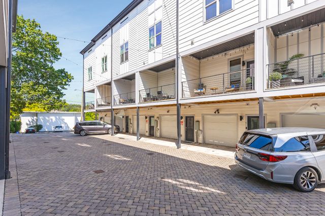 2001 Convent Pl Apt 5, Nashville, TN 37212