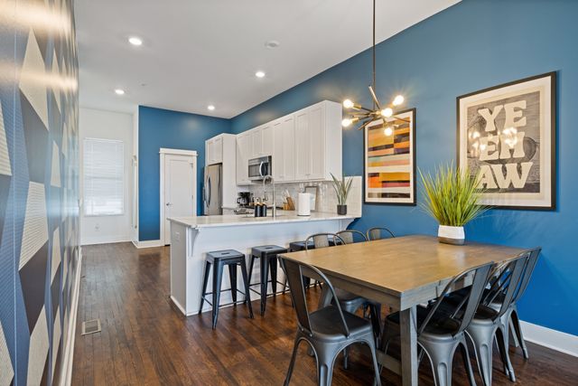 2001 Convent Pl Apt 5, Nashville, TN 37212