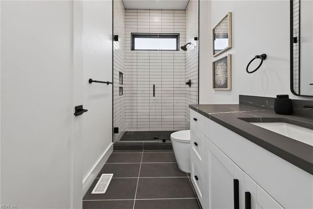 3109 Lynnhaven DR, Virginia Beach, VA 23451