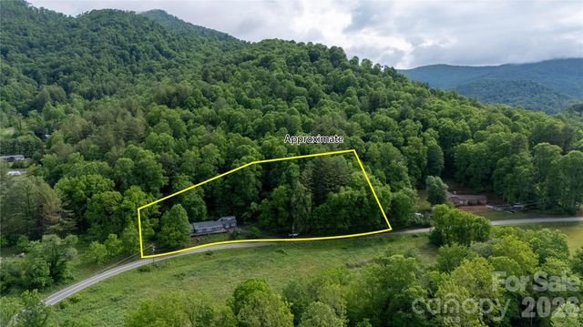 3477 Cane Creek Road, Bakersville, NC 28705