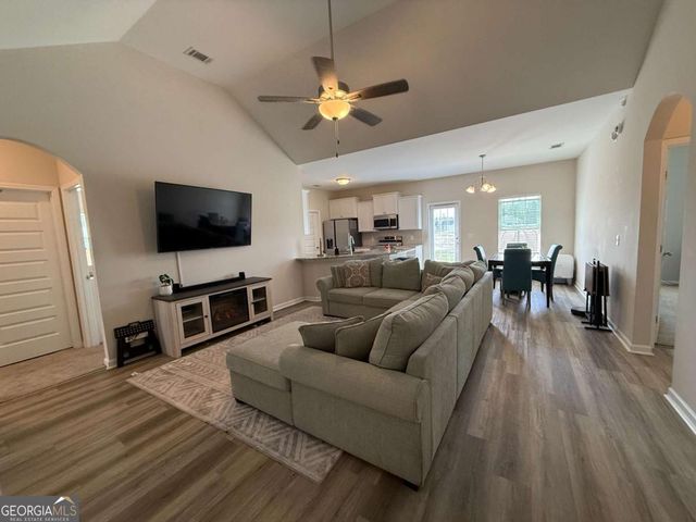 157 NE Deerfield Drive, Ludowici, GA 31316