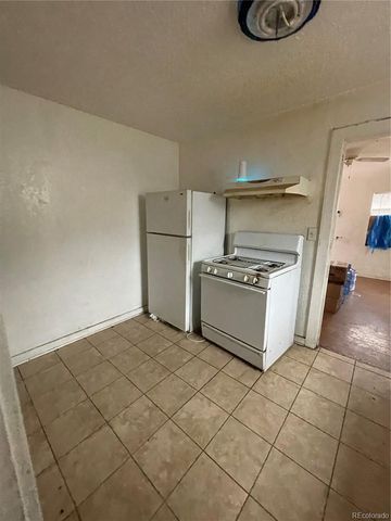 1334 Havana Street, Aurora, CO 80010