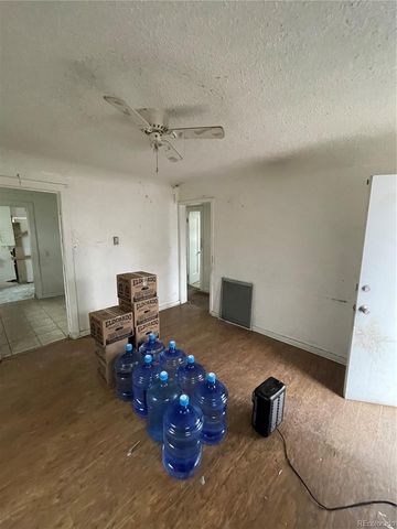 1334 Havana Street, Aurora, CO 80010