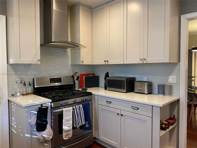 600 Alminar Ave -, Coral Gables, FL 33146