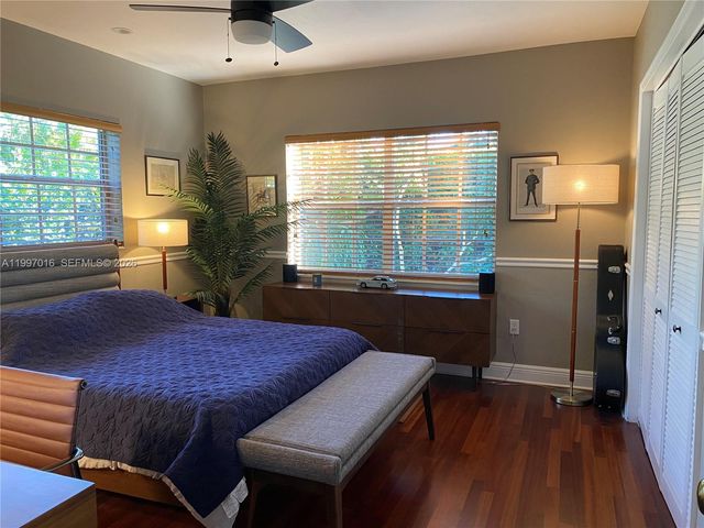 600 Alminar Ave -, Coral Gables, FL 33146