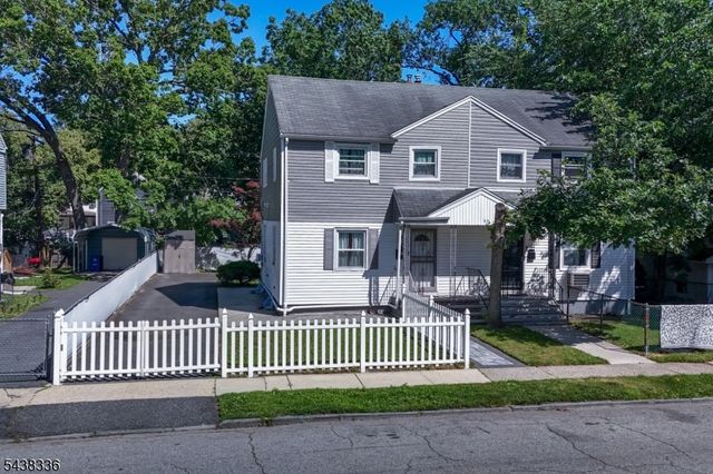 42 Telford St, East Orange City, NJ 07018