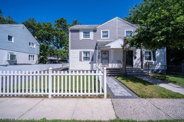 42 Telford St, East Orange City, NJ 07018