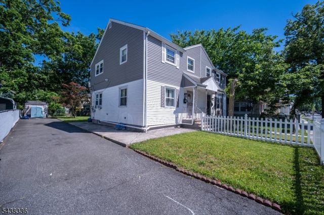 42 Telford St, East Orange City, NJ 07018