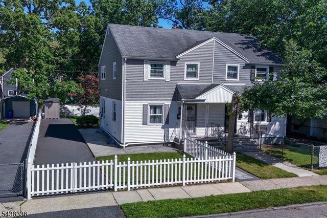 42 Telford St, East Orange City, NJ 07018