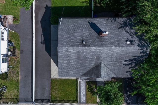 42 Telford St, East Orange City, NJ 07018