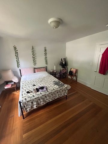 350 Plain Street 1L, Braintree, MA 02184