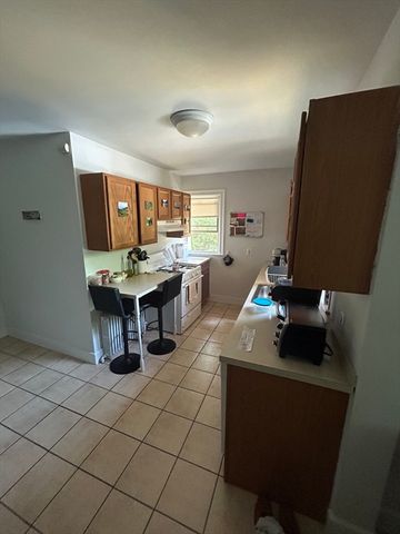 350 Plain Street 1L, Braintree, MA 02184