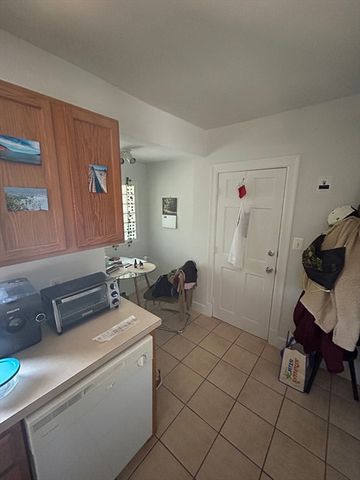 350 Plain Street 1L, Braintree, MA 02184