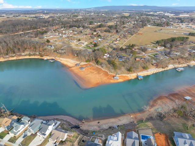 170 Brandi Cir, Winchester, TN 37398