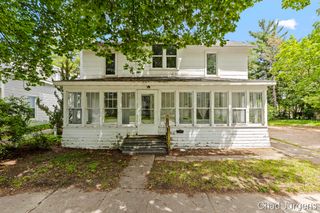 516 N Michigan Avenue, Big Rapids, MI 49307