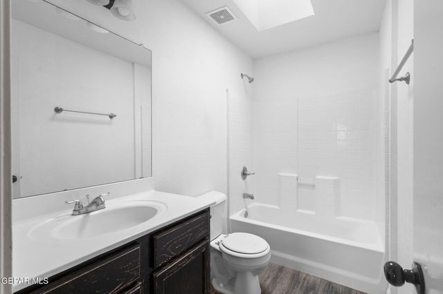 221 Villas Del Sur, Socorro, TX 79927