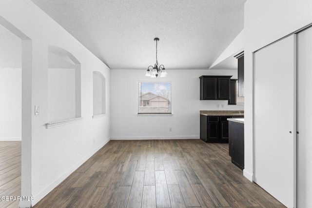 221 Villas Del Sur, Socorro, TX 79927