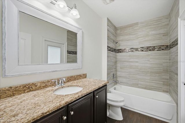 15526 STARLING CROSSING DRIVE, Lithia, FL 33547