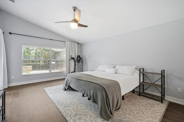 15526 STARLING CROSSING DRIVE, Lithia, FL 33547