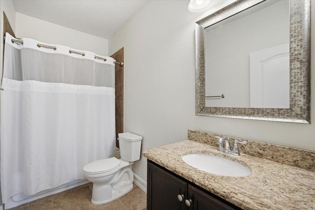 15526 STARLING CROSSING DRIVE, Lithia, FL 33547