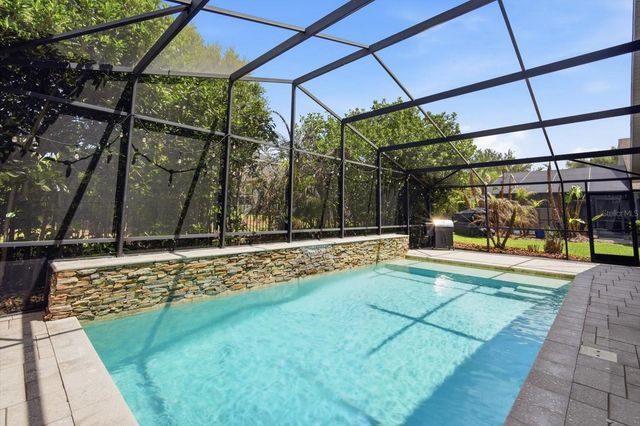 15526 STARLING CROSSING DRIVE, Lithia, FL 33547