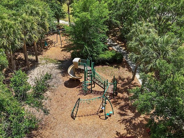 15526 STARLING CROSSING DRIVE, Lithia, FL 33547