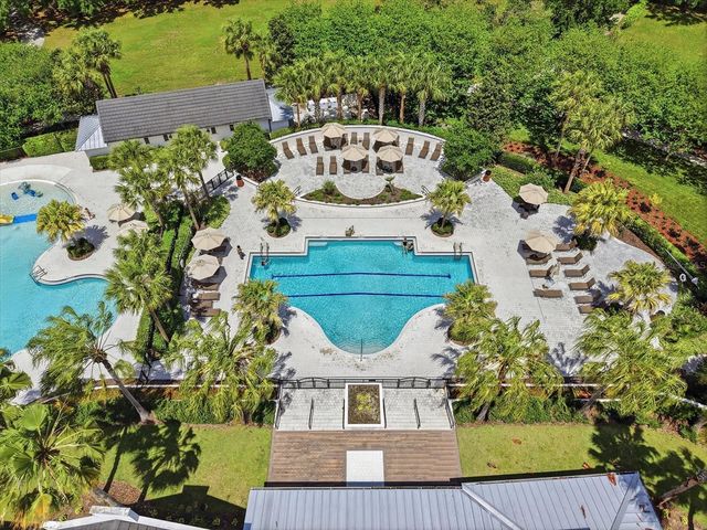 15526 STARLING CROSSING DRIVE, Lithia, FL 33547