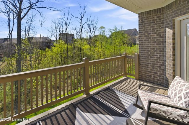 2403 Irish Bend Ct, Louisville, KY 40023