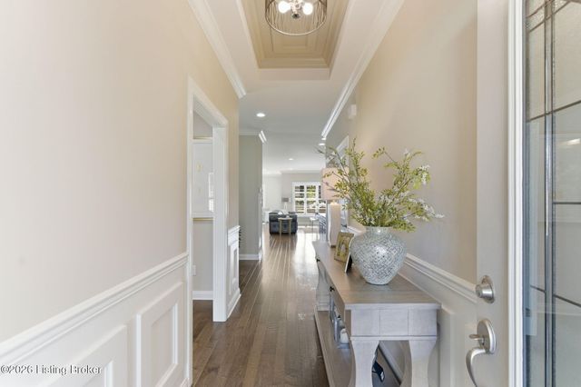 2403 Irish Bend Ct, Louisville, KY 40023