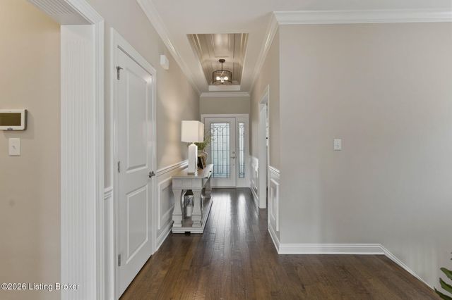 2403 Irish Bend Ct, Louisville, KY 40023