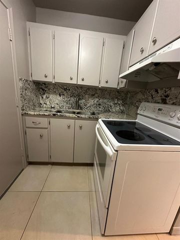 350 S Cypress Road 522, Pompano Beach, FL 33060