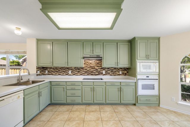 15534 Durango Drive, Frisco, TX 75035