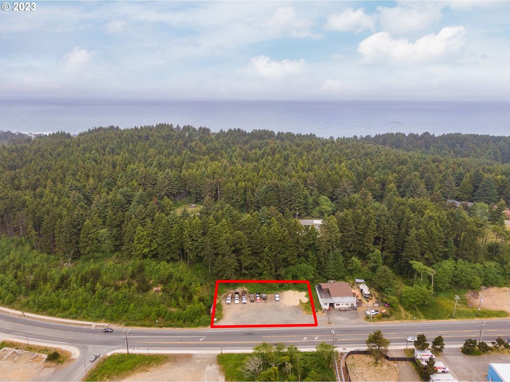 2273 Sw HWY 101, Lincoln City, OR 97367