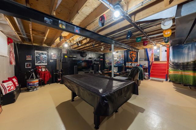 5256 Crosswind Drive, Richton Park, IL 60471