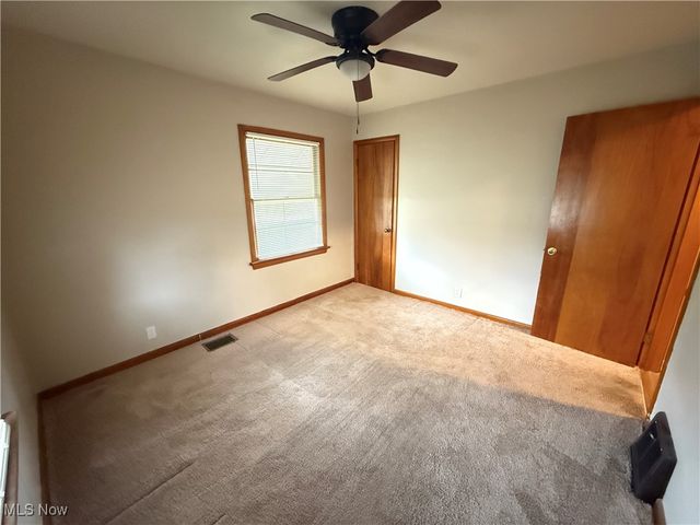 106 Selden Avenue, Akron, OH 44301