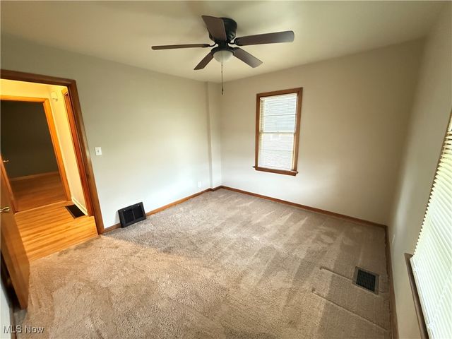 106 Selden Avenue, Akron, OH 44301