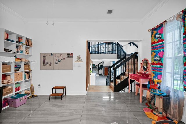 18950 SW 50th St, Southwest Ranches, FL 33332