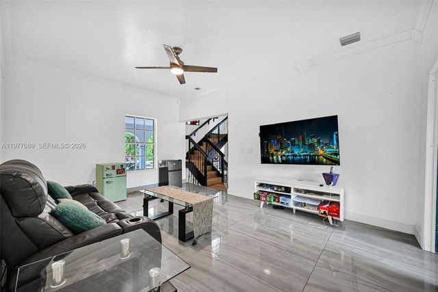 18950 SW 50th St, Southwest Ranches, FL 33332