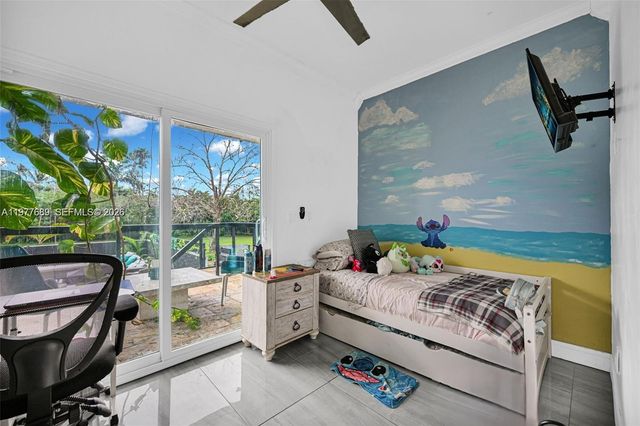 18950 SW 50th St, Southwest Ranches, FL 33332